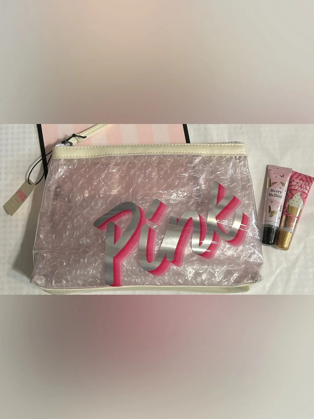 VS PINK BUBBLE MAKEUP BAG & 2 BBW Glosses